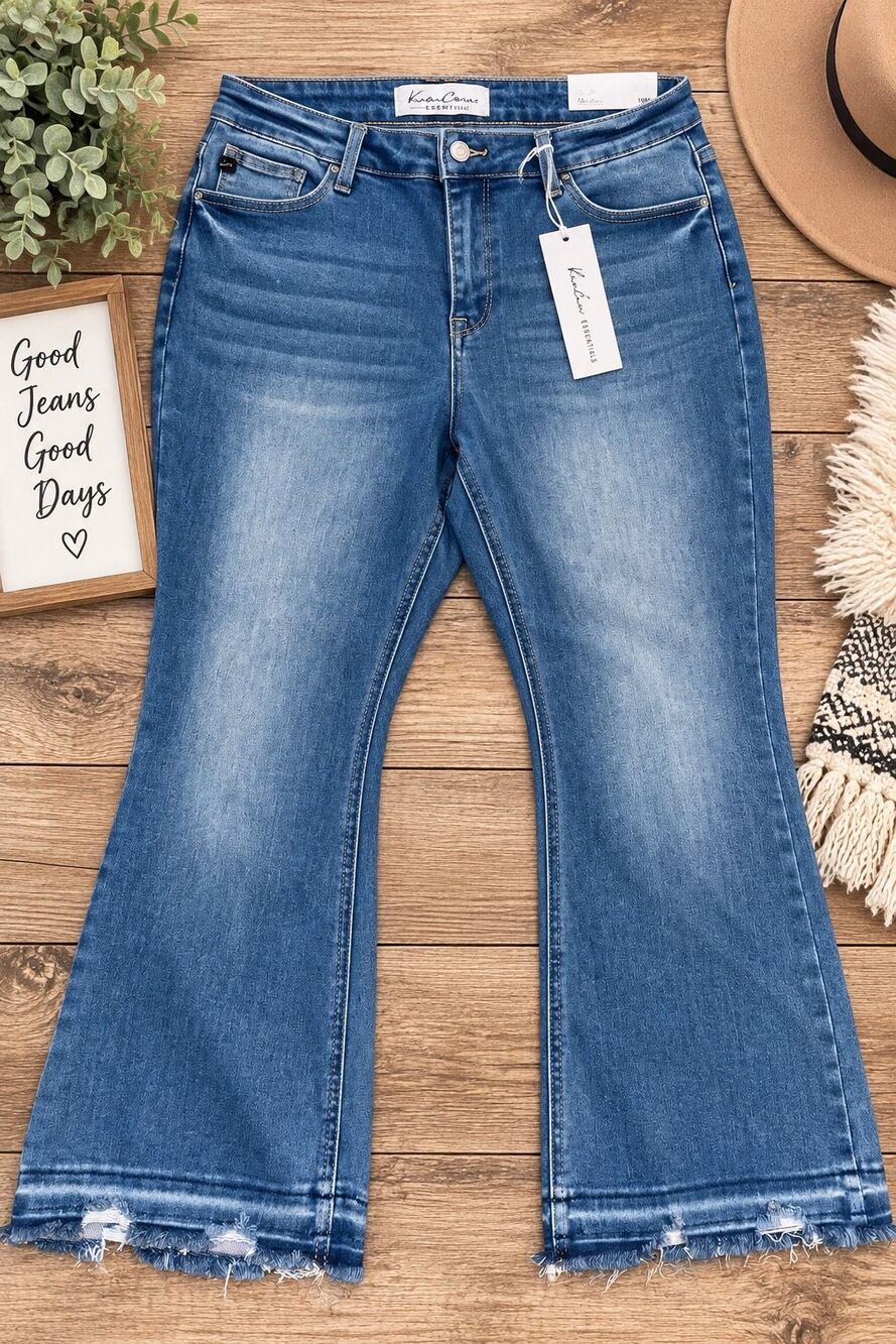 KanCan Essentials Women’s 16W High Rise Crop Bootcut Jeans Distressed Hem Medium